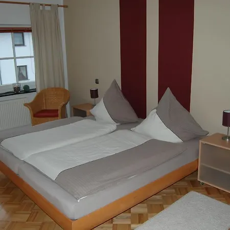 Ferienhaus Ginsterbluete Schleiden Camera foto
