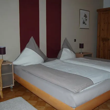Ferienhaus Ginsterbluete Schleiden Camera foto