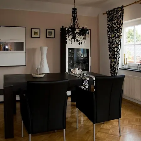 Ferienhaus Ginsterbluete Schleiden Camera foto